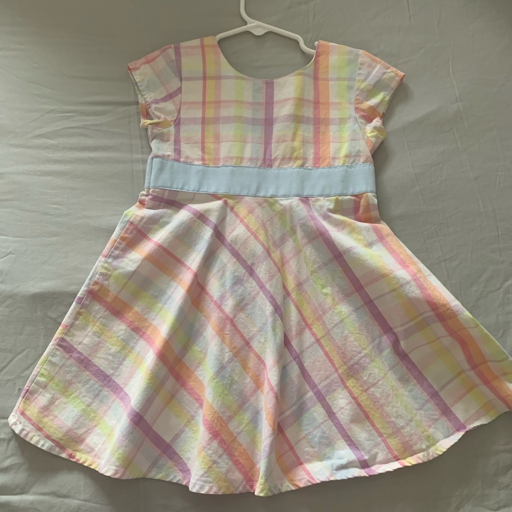 Perfect spring dress!
